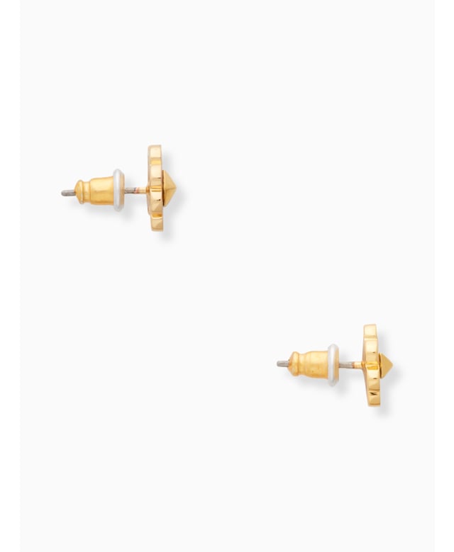 Enamel Studs, Weight: 1.67,  Length: 1.00 Cm,  Width: 1.00 Cm,  Height: 0.80 Cm