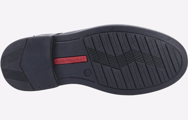 Classic Boys Back to School shoe from Hush Puppies - Tim Junior has the iconic Fit Left Fit Right fitting system, premium leather plain toe derby shoe with padded collar for extra comfort whilst the Micro-Fresh lining keeps feet dry
Fit Left Fit Right - Unique fitting system allows for 5 different width fittings for each individual foot. Every pair of shoes comes with 3 pairs of footbeds
-Smart leather upper
-Micro-Fresh lining keeps feet dry and fresh
-Classic smart plain toe derby
-Padded collar for extra comfort
-Lace up fastening