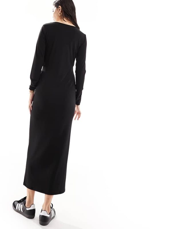 Dresses by Vila Low effort, high reward Plain design Square neck Long sleeves Regular fitSold By: Asos