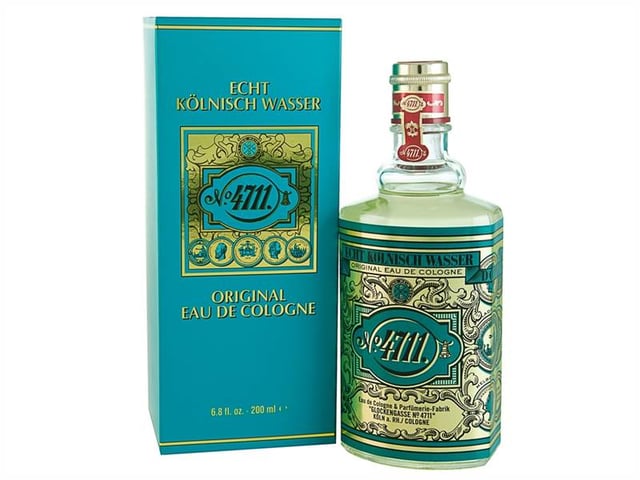 Muelhens design house launched 4711 Original in 1792 as a citrus aromatic fragrance for men or women.  4711 Original notes consist of orange oil peach basil bergamot lemon cyclamen lily melon jasmine Bulgarian rose patchouli Tahitian vetiver musk sandalwood oakmoss and cedar