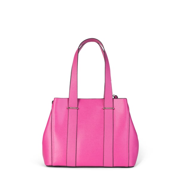 Juicy Couture Tote Bag - Elegancia y practicidad para la mujer moderna
Juicy Couture celebra la feminidad y la elegancia con este bolso tote contemporáneo. El vibrante color rosa añade un toque de energía a tu estilo, mientras que su espacioso interior y su funcionalidad lo hacen perfecto para el uso diario. Ideal para expresar tu personalidad con clase, este bolso es la mezcla perfecta de estilo y practicidad para acompañarte en cualquier ocasión.
Dimensiones: A37 x A17 x P27 cm