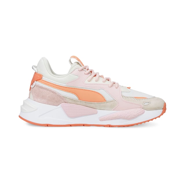 Specificaties: Streetstyle sneakers met gekleurde details in verschillende stoffen. De schoen is voorzien van Running System dempingstechnologie en een tussenzool van polyurethaan voor een comfortabele pasvorm Bovenwerk: Leer en stof Vetersluiting: Ronde veter Type zool: Antislip rubberen zool, verhoogd op de hiel Genummerd: UK