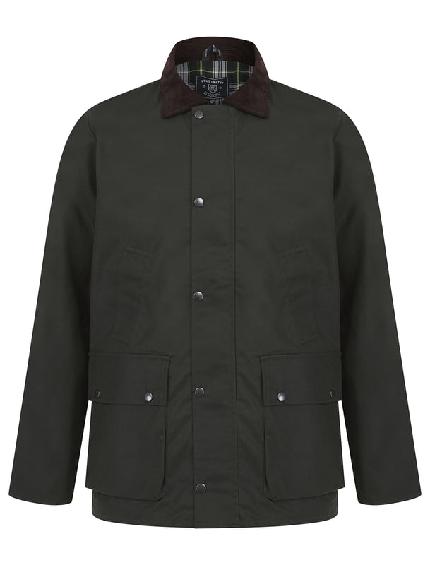 This wax jacket from Kensington Eastside is the perfect staple piece for your wardrobe. The jacket features a corduroy collar and is lined with a traditional cotton tartan fabric making it the perfect jacket to keep warm and make a statement. This jacket has 5 pockets, including an inside pocket and press-stud fastening offering practicality. Outer jacket is made from 100% waxed cotton.