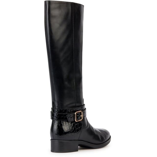Felicity is a breathable boot for women that  puts a new spin on a classic aesthetic. With a plain-leather upper lifted with attractive detailing and a crocodile-effect printed belt, it will guarantee a mettlesome look that draws all eyes.
