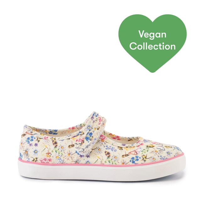 Canvas 2024 shoes long