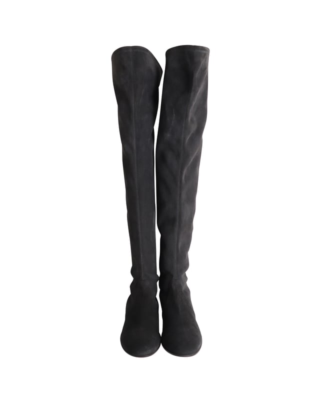 VINTAGE, RRP AS NEW
The Felder Over-the-Knee Boots by Gianvito Rossi is an elegant autumn wardrobe essential for the stylish woman. Crafted from smooth grey suede, these boots feature an over-the-knee style, round toes, low block heels, and an easy slip-on style. Pair them with your favorite coat for a chic autumn ensemble.

Gianvito Rossi Felder Flat Over-the-Knee Boots in Grey Suede
Condition: Excellent
Sign of wear: Light marks on the suede
Material: Suede
Color: Grey
Size: IT37.5 / UK4.5 / US7.5
SKU: 302515