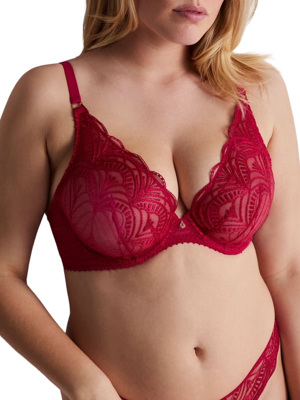 Aubade Vibes Triangle Plunge Bra. Underwired non padded plunge bra with a high apex, low plunge triangle shape, sheer embroidered cups and matching briefs available. This product is recommended as hand wash only.