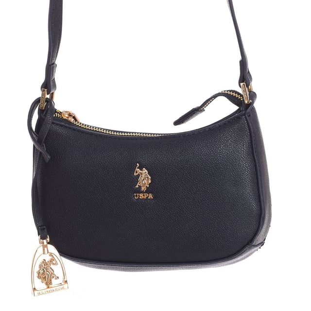 Bolso bandolera U.S. POLO ASSN.
Sintético.
Cierre con cremallera.
Interior frontal: Un bolsillo abierto.
Interior trasero: Un bolsillo con cremallera.
Correa ajustable.
Forro interior con estampado de la marca.
Logo de la marca en el frontal.
Costuras vistas a tono.
 Medidas: 22x13x5cm
 Composición: 100% Poliuretano
 Cuidados:
Limpiar con un paño húmedo.