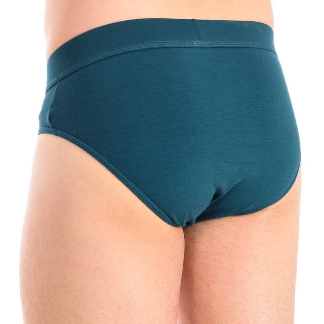 Pack-2 Slips Kisses&Love
 Color Black-green
 Elastic rubber waistband.
 Detail of the brand's name on the waistband.
 breathable fabric
 Anatomical front with the ability to hold without squeezing.
 Seams seen in tone.

 Composition: 95% Cotton, 5% Elastane

 Care:
 - Wash at max. 40º.
 - Do not bleach.
 - Do not use dryer.
 - Do not iron.
 - Do not dry clean.
 Composition: 95% Cotton, 5% Elastane
 Care:
Care:
 - Wash at max temperature. 40º.
 - Do not use bleach.
 - Do not use dryer.
 - Do not iron.
 - Do not dry clean.
