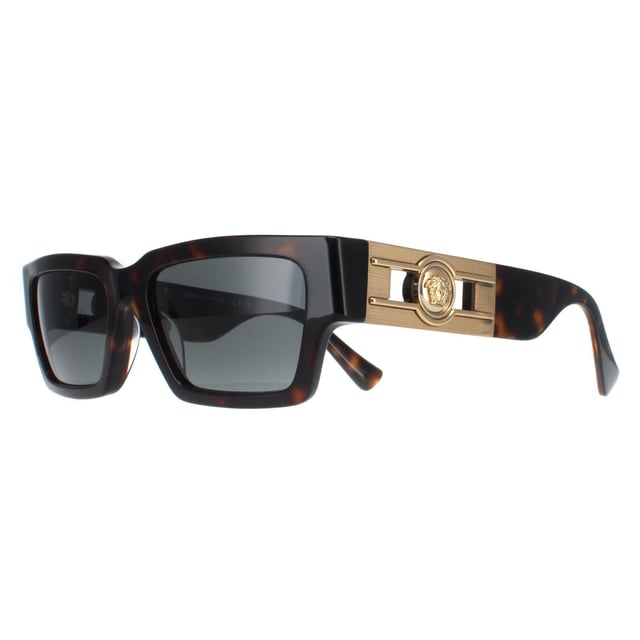 Las gafas de sol Versace VE4459 108/87 dark havana dark grey combinan lujo y estilo a la perfecciÃ³n, con una atrevida montura de acetato adornada con el inconfundible emblema de Versace Medusa. Con una excelente protecciÃ³n UV, estas lentes no sÃ³lo protegen tus ojos, sino que tambiÃ©n ofrecen una claridad excepcional. Desde paseos por la playa hasta eventos de alto nivel, estas gafas de sol combinan a la perfecciÃ³n moda y funcionalidad. VersÃ¡tiles y atemporales, complementan sin esfuerzo cualquier atuendo, mostrando la impecable artesanÃ­a de Versace y su compromiso con la elegancia.