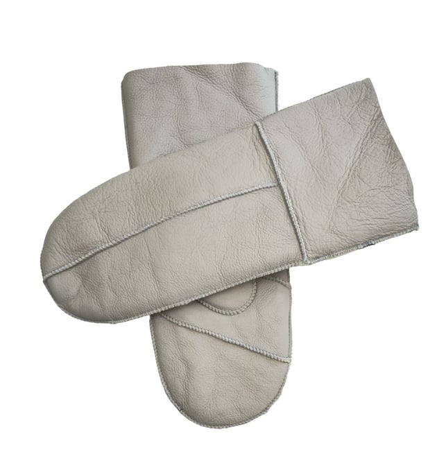 Experience luxurious warmth and timeless elegance with Infinity’s Womens Super Soft Sheepskin Mittens. Crafted from premium quality sheepskin, these mittens provide unmatched softness and comfort, wrapping your hands in cozy warmth. The refined stitch detailing adds a subtle touch of sophistication, making them a versatile accessory for any occasion.
Available in a range of classic colours, these mittens seamlessly complement your wardrobe and enhance your style. With multiple sizes to choose from, you’ll find the perfect fit for ultimate comfort and flexibility. Blending traditional craftsmanship with modern functionality, Infinity’s Unisex Super Soft Sheepskin mittens ensure both protection and style, so you can step out confidently, knowing you're wearing the finest quality gloves.
Sizing and Fit
These mittens may feel snug initially, but with a few hours of wear, the lambskin will naturally stretch and conform to your unique fit.