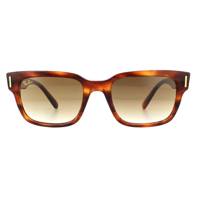 Ray-Ban Sunglasses Jeffrey RB2190 954/51 Tortoise Light Brown Gradient are a square shaped frame made from lightweight acetate. The Ray-Ban logo features on the corner of the lens in addition to the distinctive thick temples for authenticity