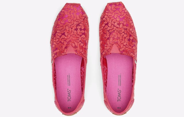 Pink cheap lace toms