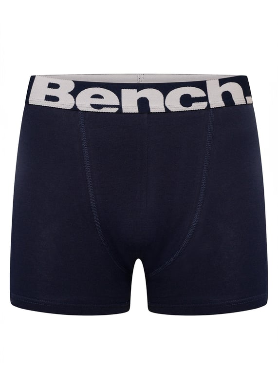 Update your wardrobe essentials with this 10-pack of ‘Yalden' boxers from Bench. These boxers feature the iconic Bench logo detail on the waist, an elasticated jaquard waistband and are made from a Cotton rich fabric for all-day comfortable wear.