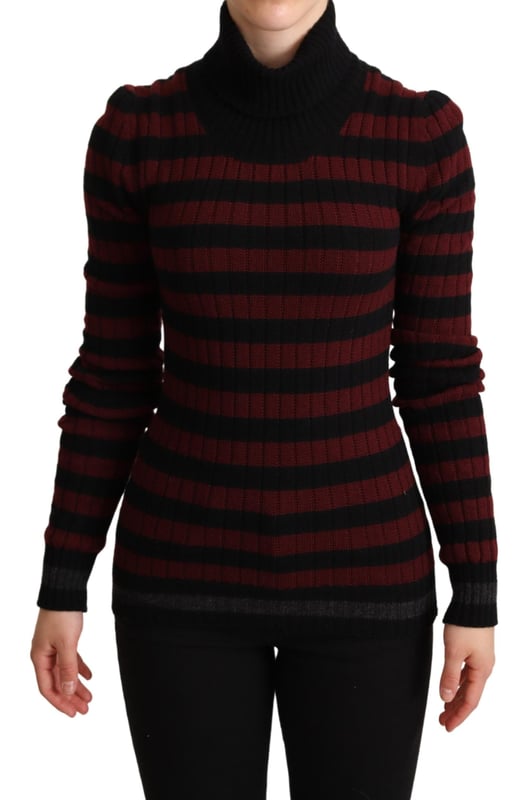 Varumärke: Dolce & Gabbana  
Modell: Tröja  
Färg: Svart röd  
Tillverkad i Italien  
Material: 60% Jungfrulig Ull 40% Kashmir  
Logodetaljer  
Rundhalsad stil  
Perfekt för kallare dagar  
Mångsidig plagg  
Bekväm och stilren  
Ett måste för modeorienterade kvinnor  
Material: 60% Jungfrulig Ull 40% Kashmir