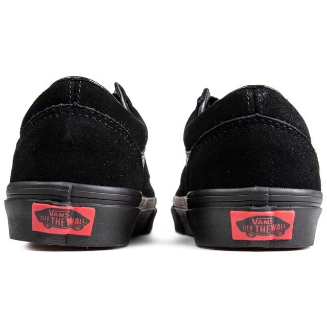 Vans black old skool trainers junior hotsell