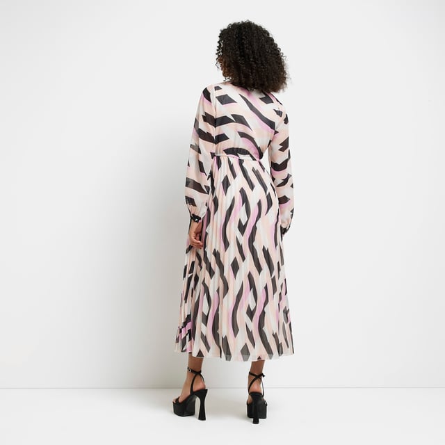 Printed fabric, Pleated detail, Ruched detail, V-neck, Long sleeves, Maxi length, Our model wears a UK 8 and is 175cm/5'9'' tall