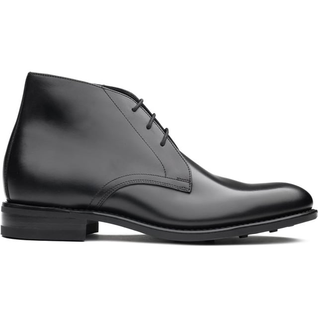 Mens black Loake eaton boots, manufactured with leather and a rubber sole. Featuring: leather insock, goodyear welted and rubber sole.