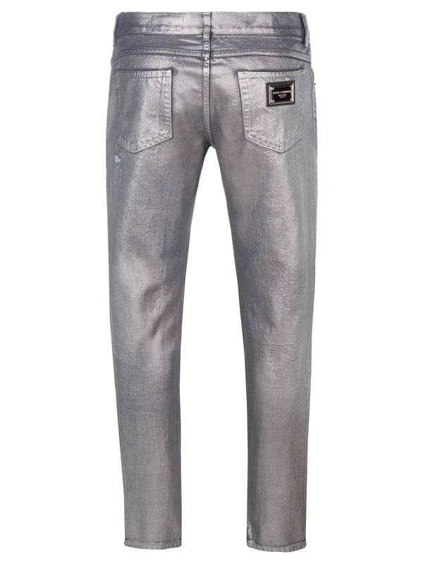 100% Bomull; Dolce & Gabbana jeans; Modell: GYJCCD G8EP0 21; Högkvalitativ bearbetning ; Stretchmaterial ; Stängning: knapp, blixtlås; Klassisk 5-ficksmodell; Bälteshällor; Dolce & Gabbana-logotypdetaljer