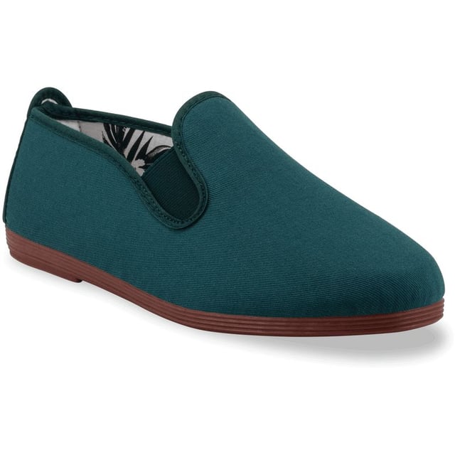 Flossy canvas shoes top