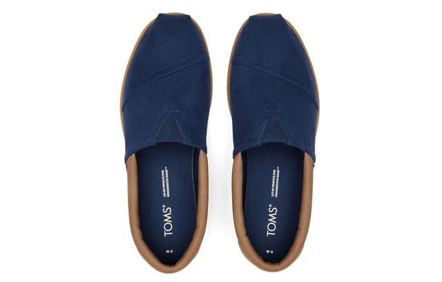 The Toms Alpargata Forward Shoes offer a fresh, modern take on the classic Alpargata, featuring an updated design for enhanced comfort and style. With a relaxed fit, padded ankle collar, and Ortholite sockliner, these shoes provide all-day support and comfort for every step. The rubber cupsole and textile uppers combine to give these shoes the durability of a sneaker with the effortless style of a slip-on, making them a versatile choice for any modern man.
 - Textile uppers 
 - Elastic gore for easy fit
 - Padded ankle collar
 - Ortholite sockliner 
 - Canvas / twill lining and footbed 
 - Removable ortholite insole 
 - Rubber cupsole
 - Toms branding