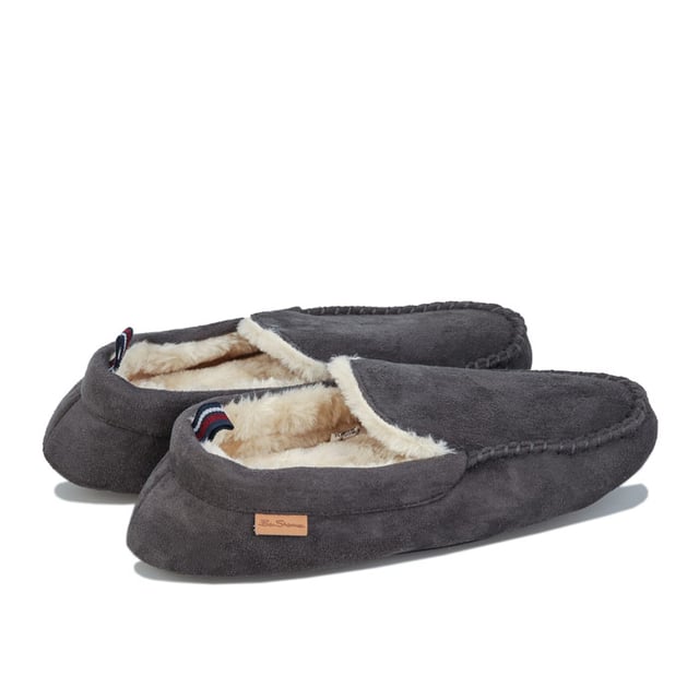 Men's Ben Sherman Casa Cartegena Moccasin Slippers in Grey Mens Ben Sherman Casa Cartegena Moccasin Slippers in grey.<BR><BR>- Textile upper.<BR>- Branding to sole.<BR>- Leather tab logo.<BR>- Cushioned footbed.<BR>- Rubber sole.<BR>- Textile Upper & Lining Synthetic Sole <BR>- Ref.: F5SL345