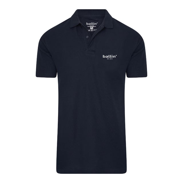 Heren polo van het merk Ballin Est. 2013. De polo's van Ballin Est. 2013 zijn gemaakt van 100% biologisch katoen, en hebben een normale pasvorm. Het zachte katoen zorgt voor een heerlijk draagcomfort.  Modelnaam: Basic PoloCategorie: heren poloMaterialen: biologisch katoenKleur: blauw