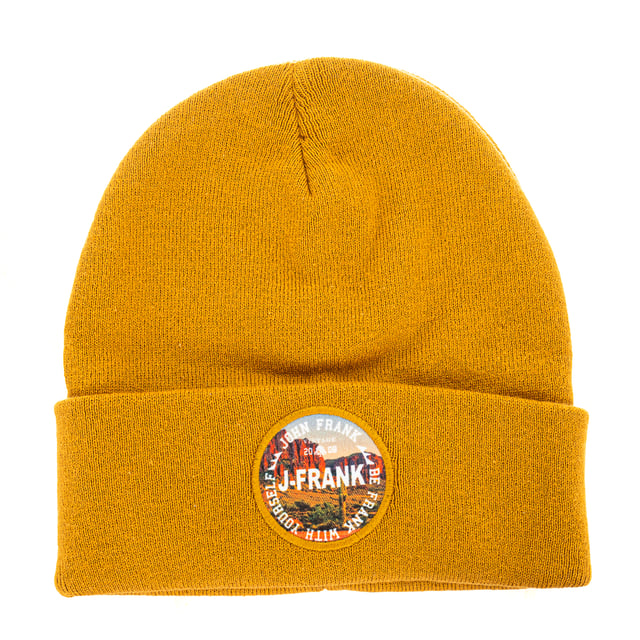 Men's hat John Frank.
 Hat with a very pleasant touch.
 Hemmed beanie with sewn-in brand name label
 Composition: 100% cotton
 Care:
Hand wash at max temperature. 30º.
 Do not use bleach.
 It does not allow the use of a dryer.
 Iron at max temperature. 110º.
 Do not dry clean.