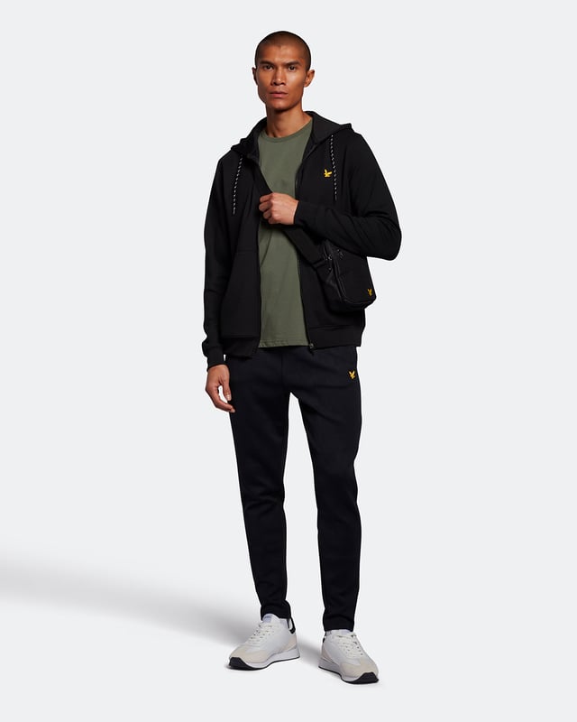 The Lyle &amp; Scott Martin short sleeve t-shirt is made from a durable, lightweight cotton-polyester blend, keeping up with any task, the regular-fit Martin will quickly become your favourite.