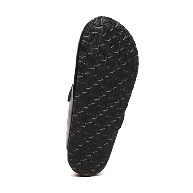 EVER AU Sandalias Zueco Confort Mujer Piel Pintail - Piel Negra Las chanclas Pintail para mujer añaden un toque chic a cualquier conjunto. Confeccionadas meticulosamente en piel nobuk engrasada de primera calidad, desprenden un atractivo atemporal y están pensadas para desarrollar un aspecto único y cuidado con el paso del tiempo.
Artículo nº EAU5004
Descripción: - Exterior de piel - Entresuela de cuero de vaca - Suela de EVA