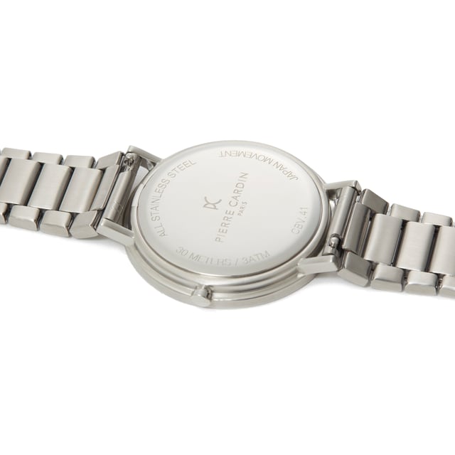 This Pierre Cardin Belleville Park Analogue Watch for Men is the perfect timepiece to wear or to gift. It's Silver 41 mm Round case combined with the comfortable Silver Stainless steel watch band will ensure you enjoy this stunning timepiece without any compromise. Operated by a high quality Quartz movement and water resistant to 3 bars, your watch will keep ticking. This fashionable and classic watch matches any outfit at any occasion,it adds style to your life High quality 21 cm length and  18 mm width Silver Stainless steel strap with a Fold over with push button clasp Case diameter: 41 mm,case thickness: 5.8 mm, case colour: Silver and dial colour: White