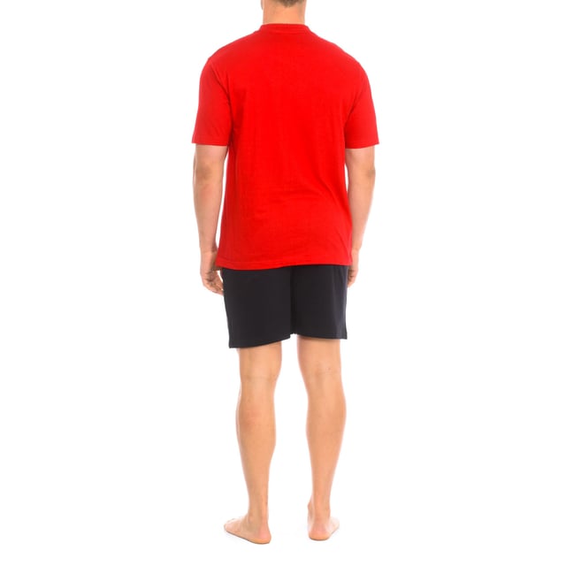 Short-sleeved pajamas and shorts.
 Round neckline with ribbed finish.
 Adjustable elastic waistband.
 One open back pocket.
 Seams seen in tone.
 Composition: 100% cotton
 Care:
Wash at maximum temperature 30º.
 Dry at low temperature.
 Do not use bleach.
 Do not iron.
 Do not dry clean.