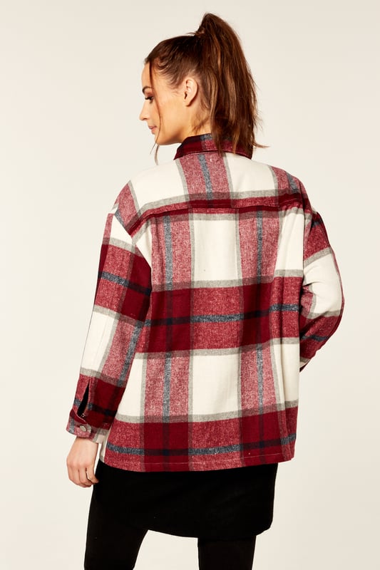 It's time to welcome the shacket into your wardrobe. Gini London is the all-purpose lightweight layer that'll solve all those pesky wardrobe problems in a cinch. Check print will give fresh buttoned up look  as a shirt and also can be effortlessly cool undone as a jacket. Girls get ready to exude a seriously cool fashion-girl look that is so right now.