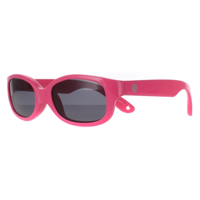 De Smarty X2055 C babyroze grijze zonnebril is een perfecte mix van moderne stijl en betrouwbare bescherming. Met een slank, eigentijds montuur en lichtgewicht constructie zorgt deze zonnebril voor een comfortabele en stevige pasvorm gedurende de hele dag. De hoogwaardige lenzen bieden uitstekende UV-bescherming, zodat je ogen beschermd blijven tegen schadelijk zonlicht.