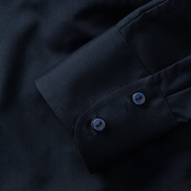 One of the great classic shirt fabrics, combining elegance with durability and wearer comfort. Smart and stylish fitted shirt design in a fine poplin fabric. Concealed placket. Stylish yoke design. Darts on bust front hem and back panel for fitted shape. Decorative top stitch on darts. Modern rounded 2 button cuffs. Rounded hem. The elegant lightweight fabric is especially suited for finer embroideries. Also available in mens sizes, code 924M. Weight: 110- 115g/m². Fabric: 65% Polyester, 35% Cotton. XS (30-32: To Fit (ins), 8: Dress Size). S (32-34: To Fit (ins), 10: Dress Size). M (34-36: To Fit (ins), 12: Dress Size). L (36-38: To Fit (ins), 14: Dress Size). XL (38-41: To Fit (ins), 16: Dress Size). 2XL (41-44: To Fit (ins), 18: Dress Size). 3XL (44-47: To Fit (ins), 20: Dress Size). 4XL (47-51: To Fit (ins), 22: Dress Size). RUSSELL COLLECTION - a variety of Mens and Womens corporatewear in a wide range of styles, colours and sizes.