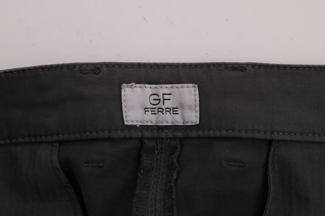GF Ferre Gray Cotton Stretch Pants Trousers
  100% Authentic and brand new with tags
  Color: Gray
  Fitting: Slim fit
  Two front pockets and two back pockets
  Zipper fly closure
  Logo details
  Material: 97% Cotton 3% Elastane
Material: 97% Cotton 3% Elastane