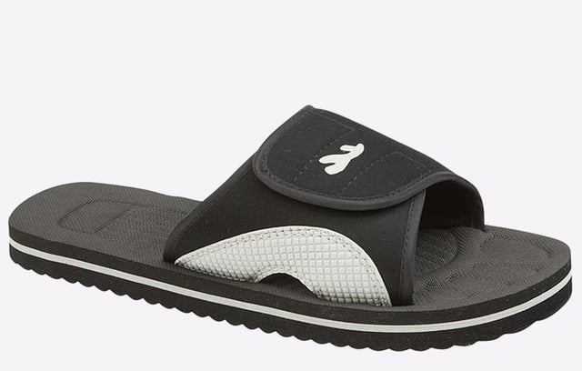 A practical choice delivered in a comfortable design, these PDQ Surfer men's slides deliver easy slip on wear perfect for casual wear around the house or relaxing by the pool.- Textile / EVA upper
- Touch fastening closure for secure wear
- Slip on design
- EVA cushioned sole
