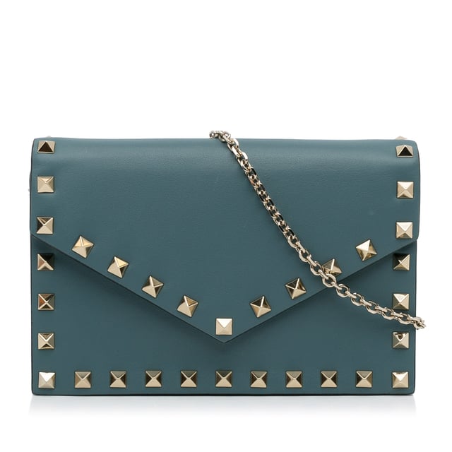 Valentino rockstud envelope store