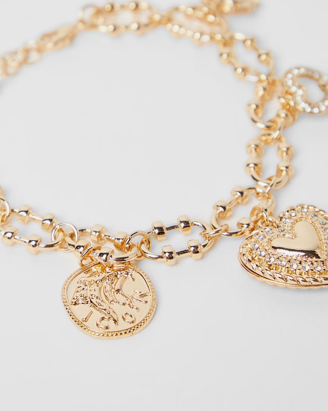 Heart Charm Detail Braclet