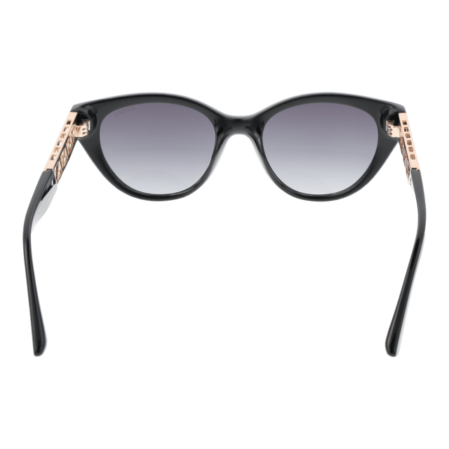 Genero: Mujer
Color principal: Negro
Color del marco: Negro
Material del marco: Plastico
color de la lente: Gris
Material de la lente: Plastico
Categoria del filtro: 3
Estilo: Ojos de gato
la tecnologia de lentes: Gradiente
proteccion: 100% UVA & UVB
Grosse: 52-19-145
anchura de la lente: 52
Altura de la lente: 42
Ancho del puente: 19
ancho de las gafas: 140
longitud de la varilla: 145
bisagra con muelle: No
entrega: Estuche originalsa de gafas original, documentacion, pano de limpieza
Estilo: Llanta completa