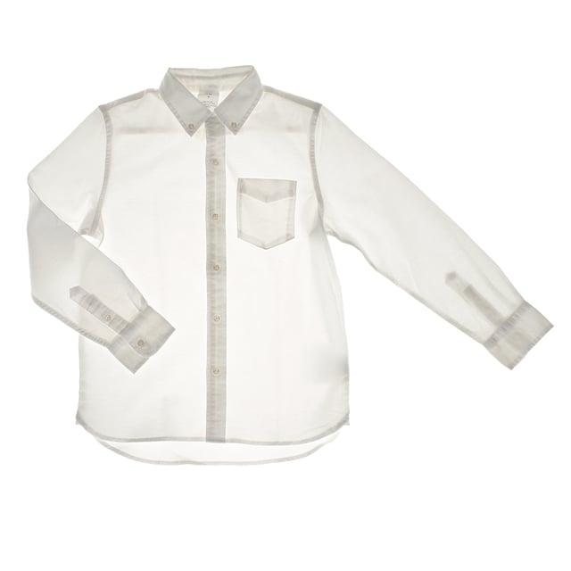 Boys' Oxford shirt, made from a plain fabric that offers a clean and polished look.

 It features a classic spread collar and a front button closure, accompanied by long sleeves for a versatile style.

 The patch pocket on the chest adds a practical touch.

 Its easy, straight fit provides all-day comfort, and its length hits at the hip, perfect for everyday wear as part of your school uniform.
 Composition: 98% Cotton, 2% Elastane
 Care:
- Machine wash cold.
 - Use similar colors in the wash.
 - Avoid the use of bleaches.
 - Dry at low temperature in the dryer.
 - Iron at low temperature.
 - Do not dry clean.
