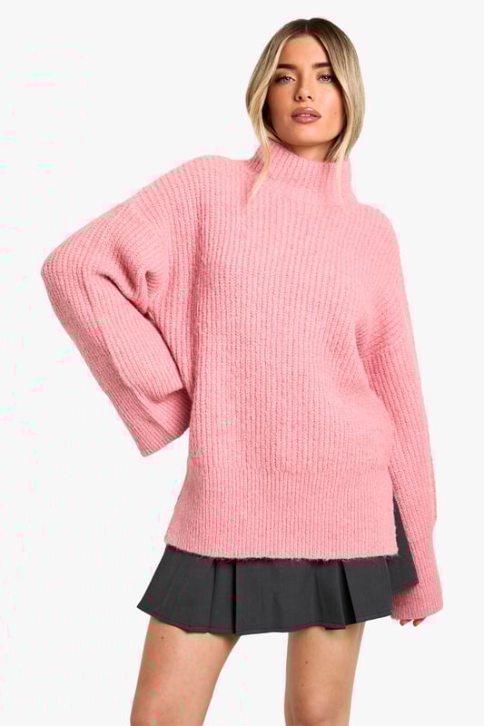 Nail new season knitwear in the jumpers and cardigans that are cosy yet coolGo back to nature with your knits this season and add animal motifs to your must-haves. When you're not wrapping up in woodland warmers, nod to chunky Nordic knits and polo neck jumpers in peppered marl for your laidback layering pieces. Bejewelled basics and standout sequin sweaters transform your knitwear for nights out.
