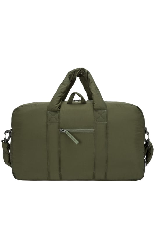 The ultimate carry companion, perfect for every day wear. Featuring a full-length zip top opening and 3 large side pockets, the Harring Padded Triple Holdall is spacious enough for any short or long trip away. Features a detatchable padded shoulder strap. Features: , Padded lightweight nylon, Water resistant, 15 inch padded laptop sleeve - Fits Apple MacBook Pro 16 inch, Grab handle carry straps, Removable padded shoulder strap allowing crossbody styling, Zip top opening to main compartment, ARTSAC screen printed logo, Triple front zip pocket with loops, Internal zip pocket, 2 Internal mobile phone slip pockets - Fits normal and plus size smart phones, 3 Internal pen slip pockets, External rear zip pocket Style Ref: 52010 KHAKI