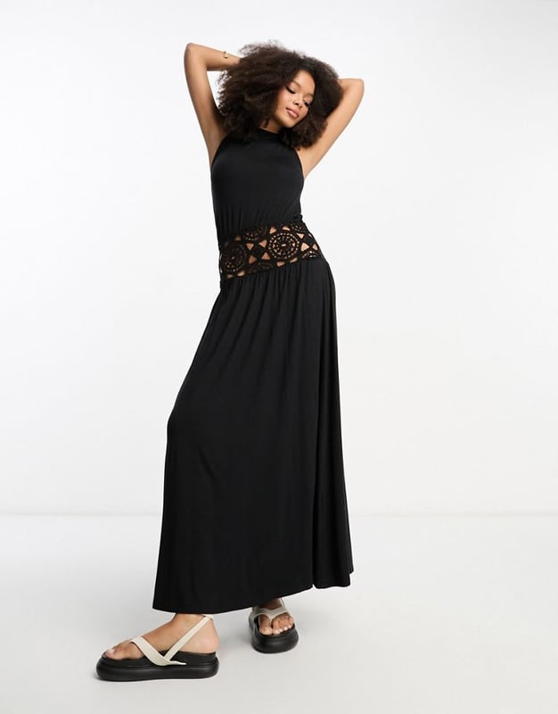 Dresses by ASOS DESIGN Ready, set, summer Halterneck style Crochet-lace insert Tied halter neck Regular fitSold By: Asos