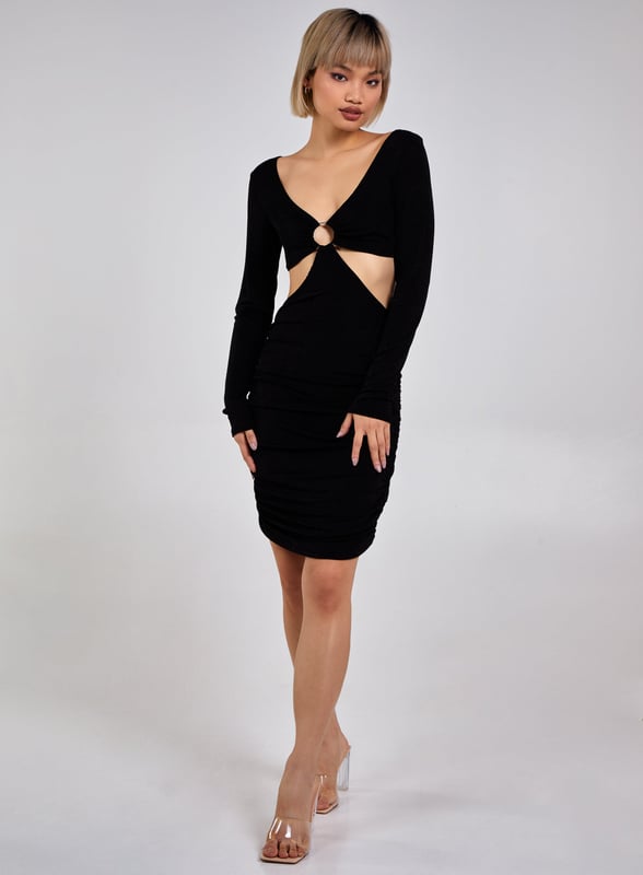 Show off a little skin this season with this sexy slinky little number. 95% Polyester, 5% Elastane Wash With Similar Colours Iron On Reverse Do Not Dry Clean