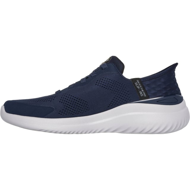Skechers Bounder 2.0 Emerged Textile Herren Navy Sneakers Einfach hineinschlüpfen und flexiblen, leichten Komfort genießen mit den Skechers Hands Free Slip-Ins: Bounder 2.0 - Emerged. Dieses sportliche, vegane Design, das mit unserem exklusiven Fersenpolster ausgestattet ist, verfügt über ein Obermaterial aus technischem Mesh mit einer Stretch-Schnürung.