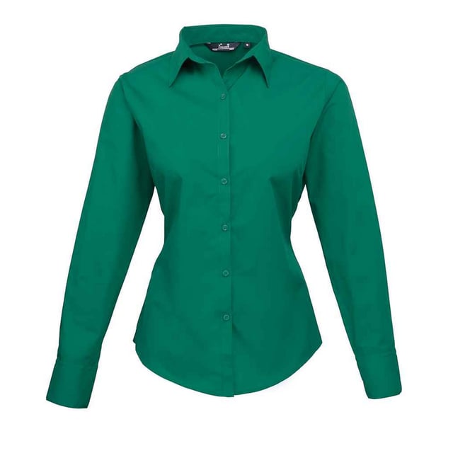 65% Polyester, 35% Cotton Poplin. Design: Plain. Fastening: Button. Neckline: Collared. Hem: Curved. Cuff: Double Button. Sleeve-Type: Long-Sleeved. Back Darts, Bust Darts, Double Folded Seams, Easy-Care, Pearlised Buttons. Fit: Fitted. 105gsm. Sustainability: Amfori, BSCI, REACH, Sedex, WRAP Certified.