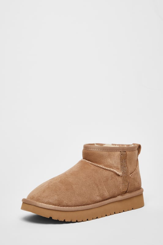 - Faux suede - Diamante detail - Faux fur lining - Pull on - Always check the wash care label