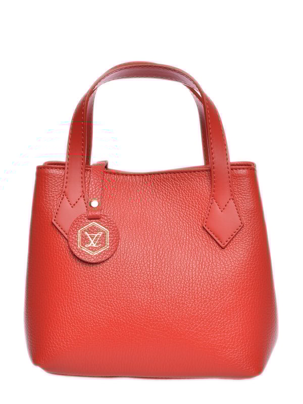 Bolso de mano  
100% piel de vaca  
Cierre superior con cremallera  
Bolsillos internos con cremallera  
Dimensiones: 19x22x12 cm  
Asa: 27 cm  
Correa de hombro: 105 cm  