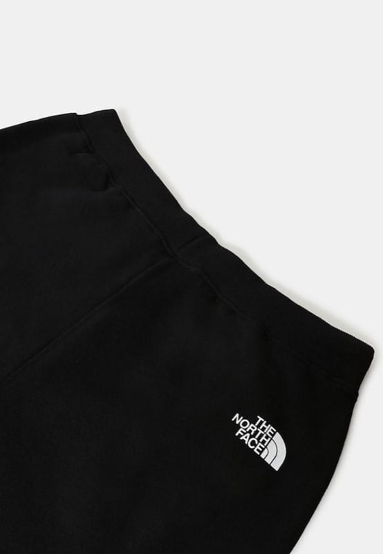 The North Face M Zumu Shorts. - -. Cut Branded design Elasticated waistband drawstring clousre Side pockets Regular fit. - - . Inseam length approx. 22 CMS.